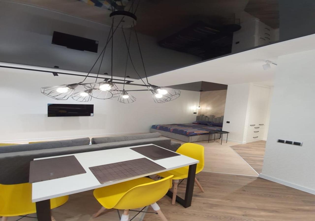 New Lux Apartment 2020 Kharkiv Exterior photo